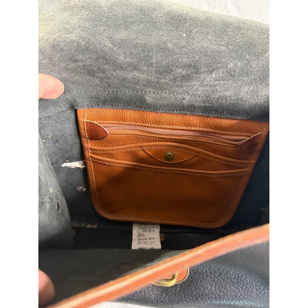 Dooney & Bourke All Weather Leather Flap Bag Women's Crossbody Medium Black